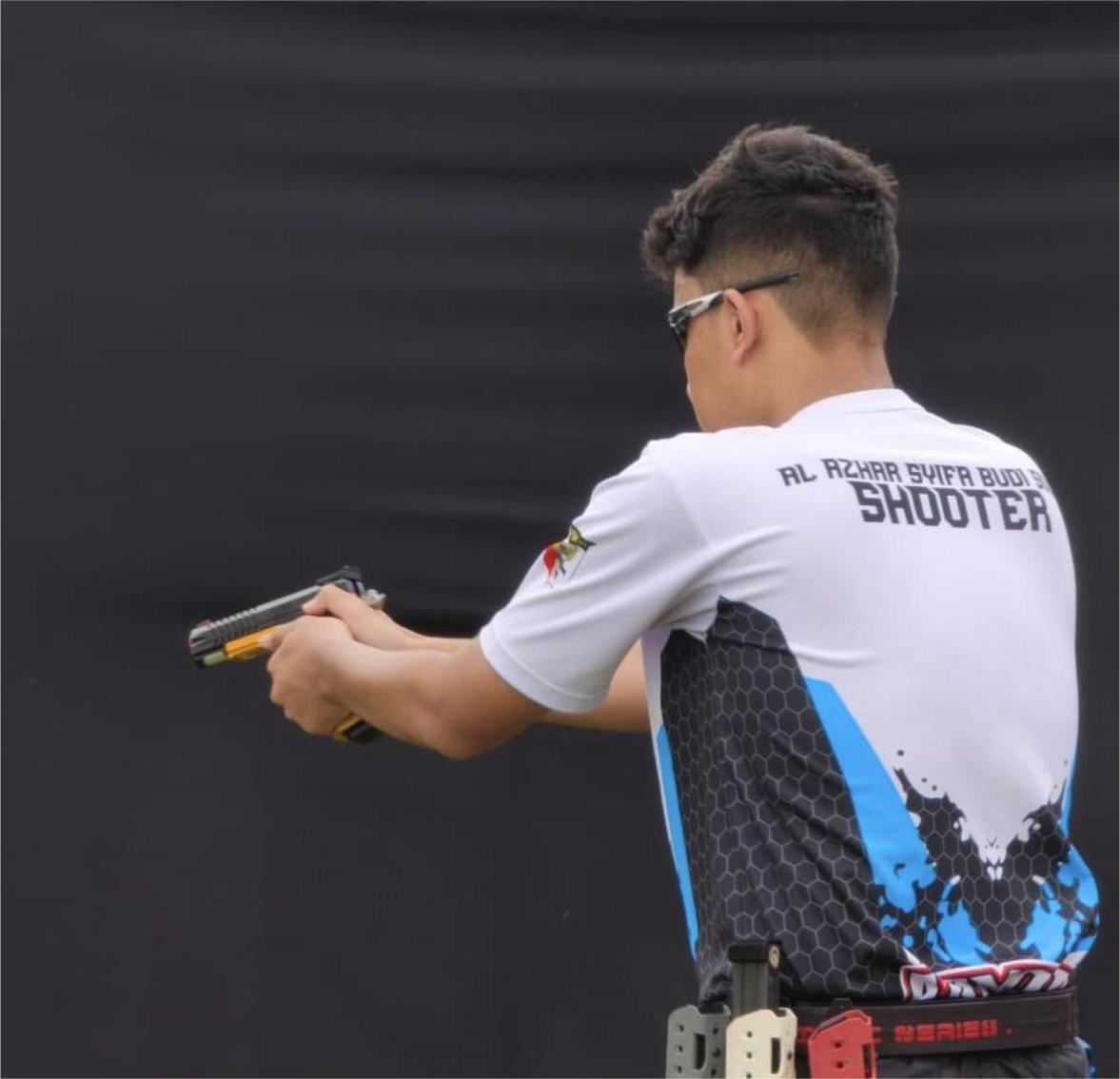 Action shot tembak Al Azhar